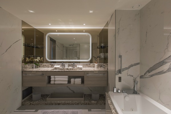 Silversea, Silver Ray, Owner's Suite Bathroom ©Silversea Cruises Ltd.jpg